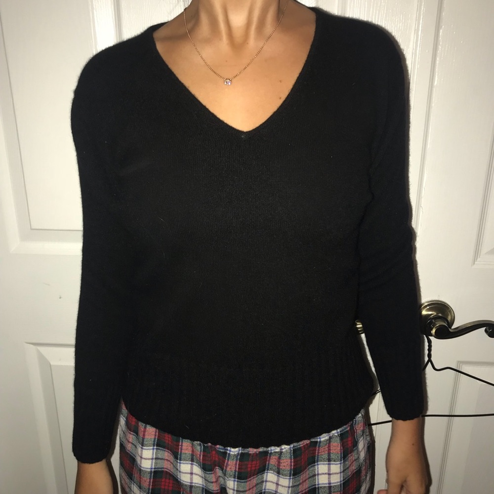 Anne Taylor Cashmere Sweater